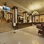 Apollo 4* Bratislava