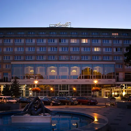 Apollo 4* Bratislava