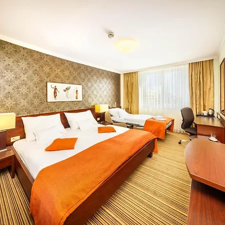 Hotel Apollo 4*