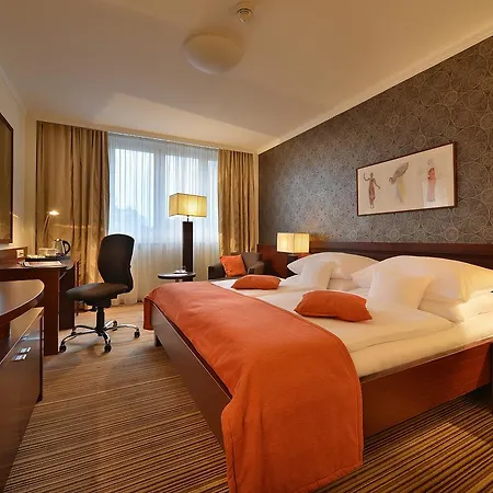 Hotel Apollo 4*