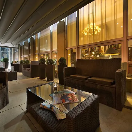 Ξενοδοχείο Apollo 4*