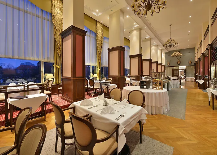 Apollo Отель 4*