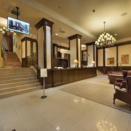 Apollo 4* Bratislava