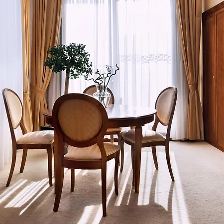 Hotel Apollo Bratislava