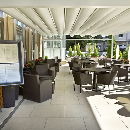 Apollo Hotel 4*